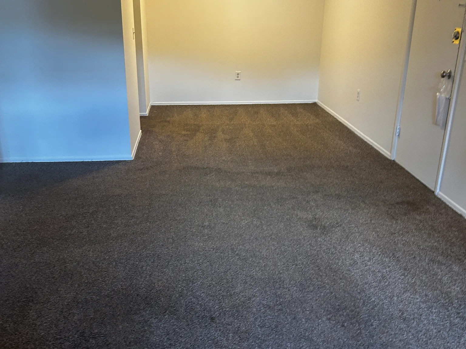 120 North Ave — Photo 2