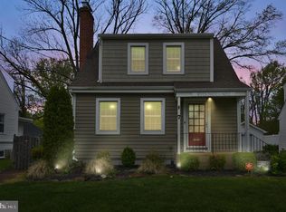 7 Haines Dr, Moorestown, NJ