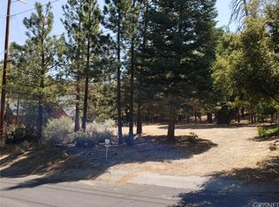 1413 Zermatt Dr, Pine Mountain Club, CA 93222