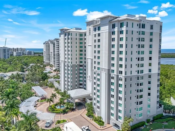 275 Indies Way, Naples, FL