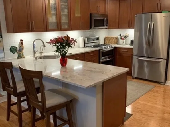 167 Riveredge Dr, Chatham, NJ 07928