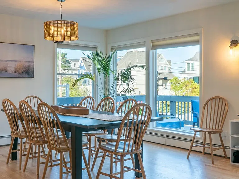 370 Ocean Ave — Photo 32