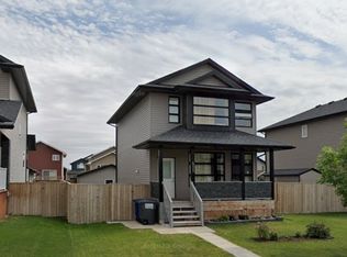 411 Hampton Cir, Saskatoon, SK S7R0G5