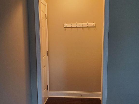 3rd image of 329 Saddlegate Dr NW