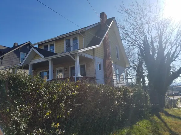 2230 Orange Ave NW, Roanoke, VA 24017