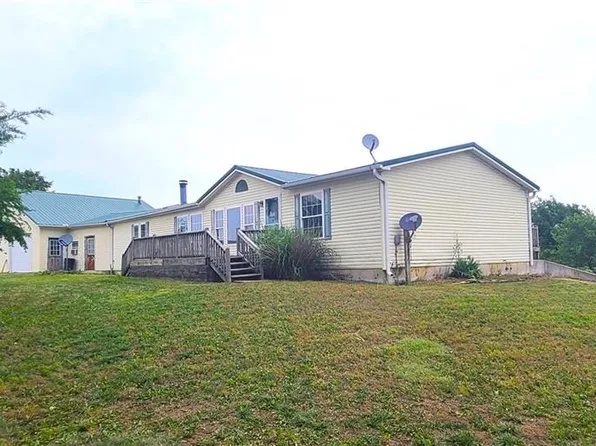 2679 Tomahawk Rd, Fort Scott, KS 66701