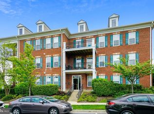 23620 Overlook Park Dr UNIT 201, Clarksburg, MD