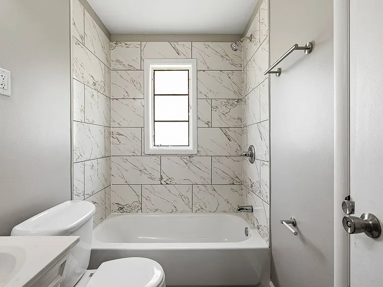 1262 S White Station Rd — Photo 24