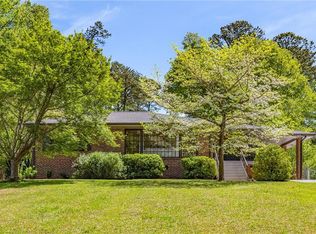 1355 Amanda Cir, Decatur, GA 30033