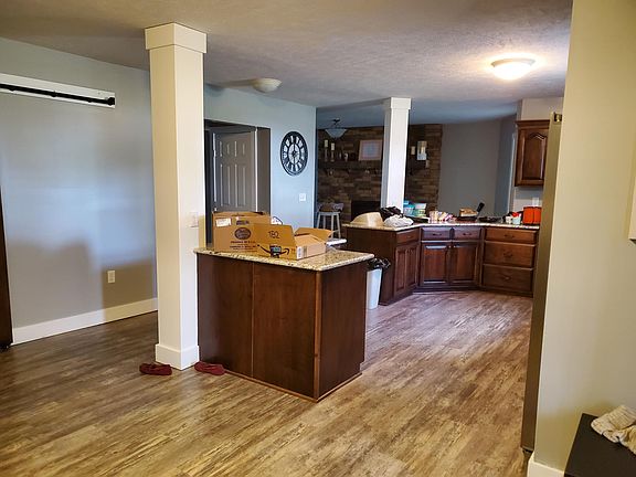 3rd image of 108 Sterling St APT C