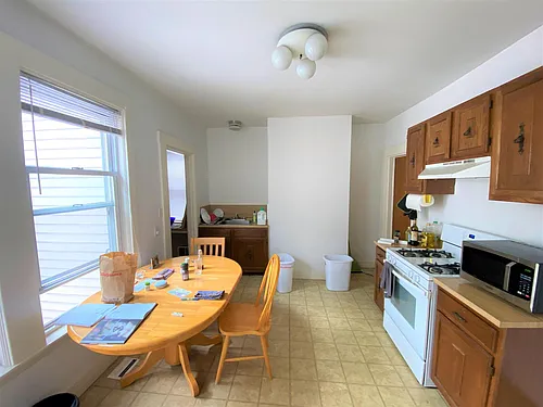 250 Beacon St Photo 1
