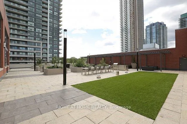 2212 Lake Shore Blvd W #3509 — Photo 7