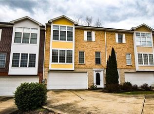 217 Prairie Ct, Freeport, PA 16229