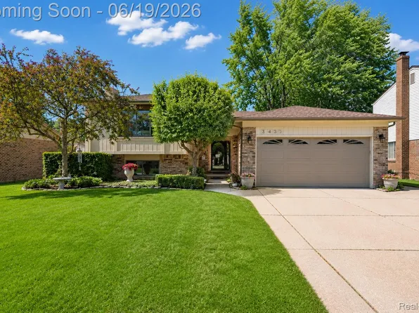 3433 Dobbin Dr, Sterling Heights, MI 48310