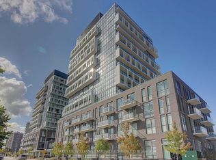 150 Fairview Mall Dr #1601, Toronto, ON M2J0E7