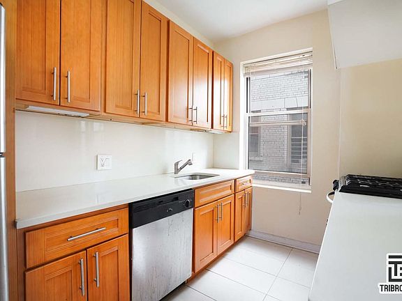 2nd image of 252 W 149th St #2D