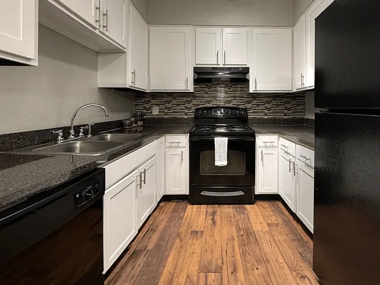 Modern Shaker Cabinetry