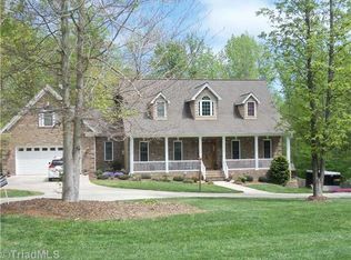 229 Bridgewood Ct, Lexington, NC 27292