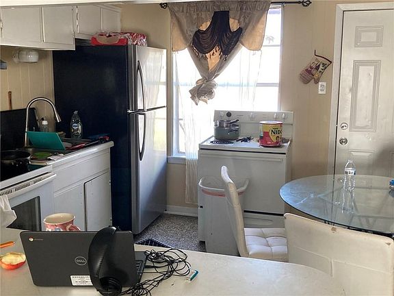 5th image of 5160-62 Mount Whitney St