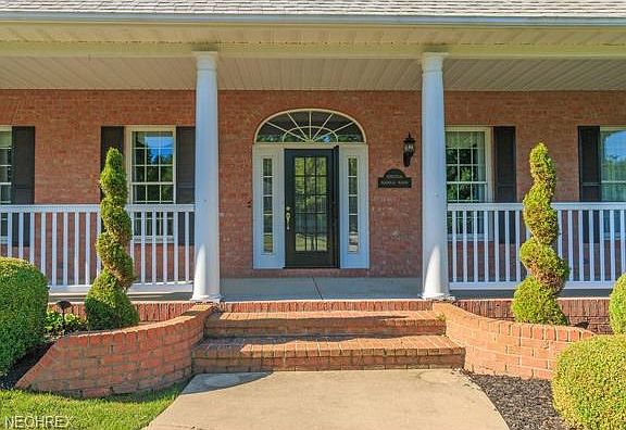 2nd image of 45 Cherry Hill Ct