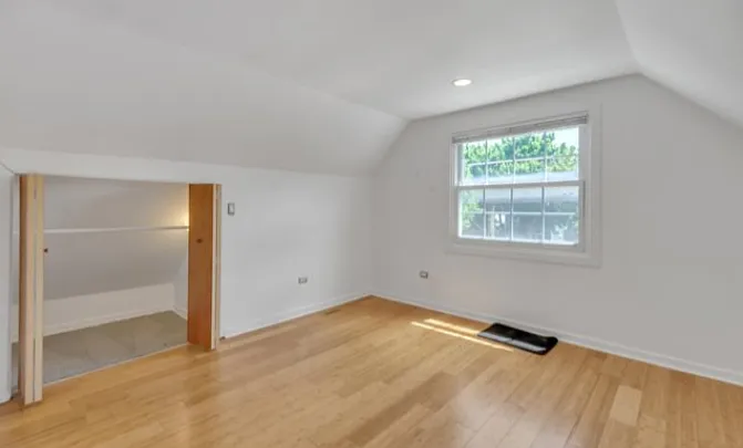 1753 W Newport Ave #2 — Photo 8