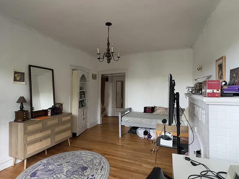 2929 W McLean Ave #2E — Photo 2