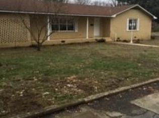 115 S Cannon Ave, Sylacauga, AL 35150