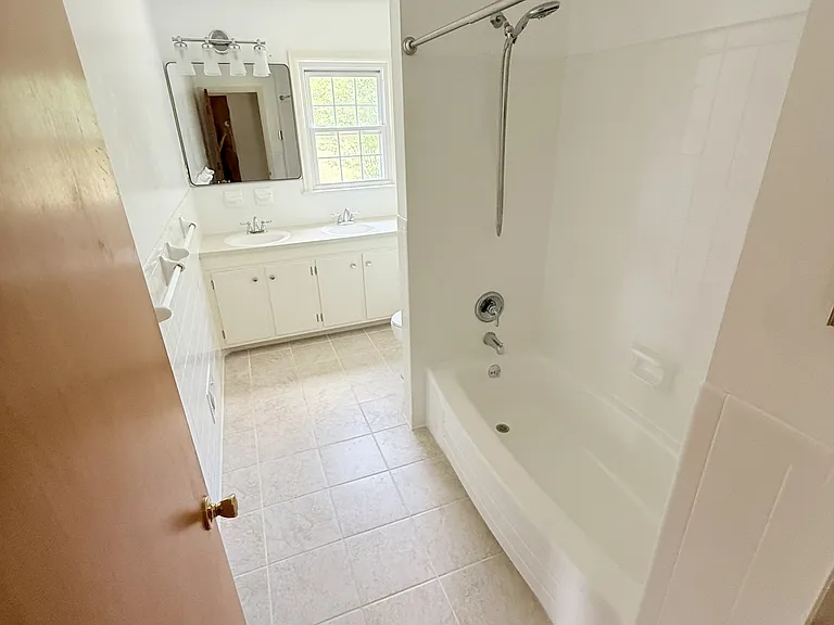 5820 Castle Rock Rd — Photo 12