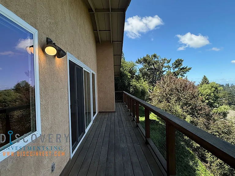 16 Carisbrook Ln — Photo 8
