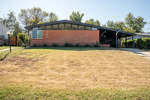 3259 Binyon St Photo 1
