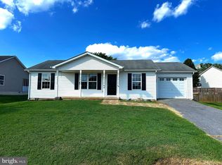 94 Escalade Ln, Martinsburg, WV 25403