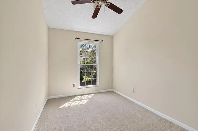 13609 Kristin Pl — Photo 10