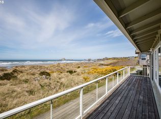 3010 Beach Loop Dr SW, Bandon, OR 97411