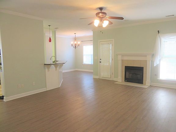 5th image of 4881 Orchard Hill Dr