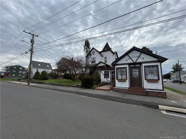 40-42 Highland Avenue, Danbury, CT 06810