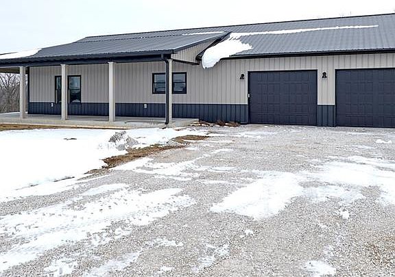 2nd image of 817 Wilson Rd