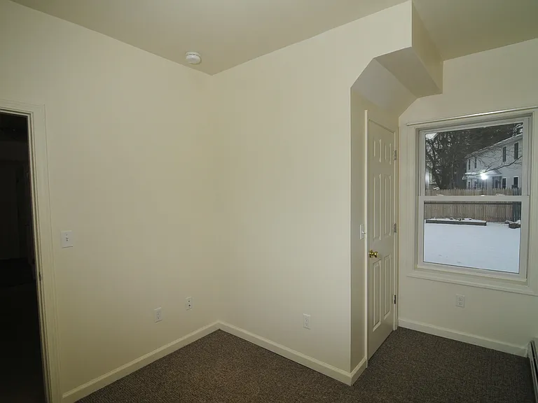 22 Central St #A — Photo 9