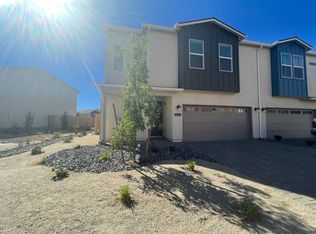 4960 Cavestone Rd, Sun Valley, NV 89433