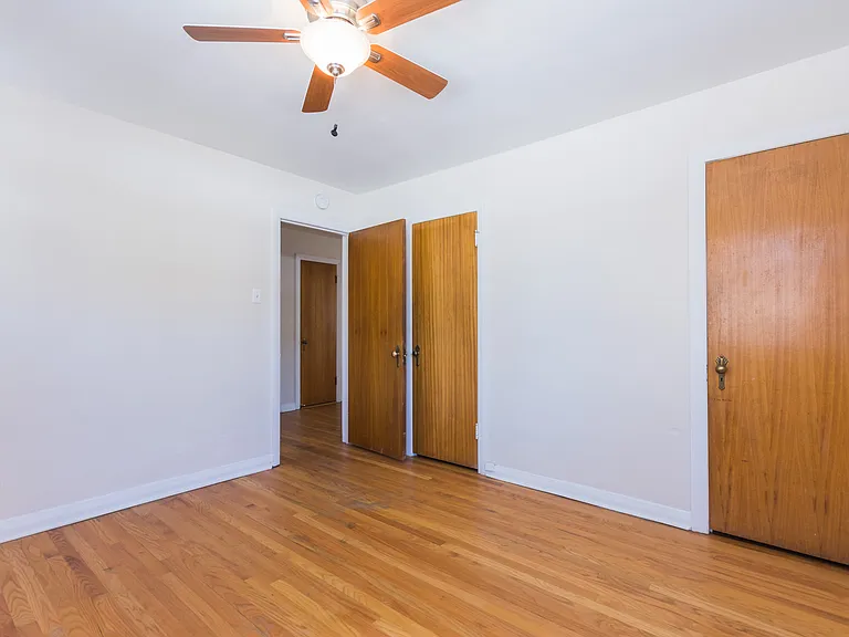 Elegante Apartments — Photo 23