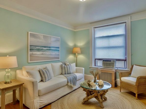 527 W 110th St APT 4