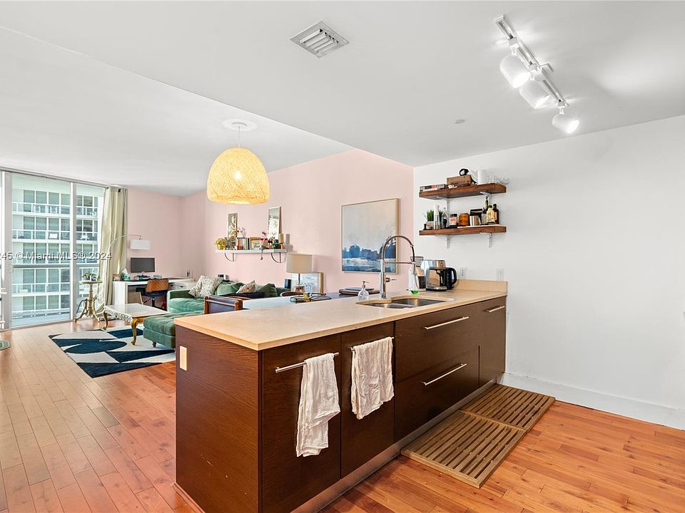 1st image of 475 Brickell Ave APT 2711