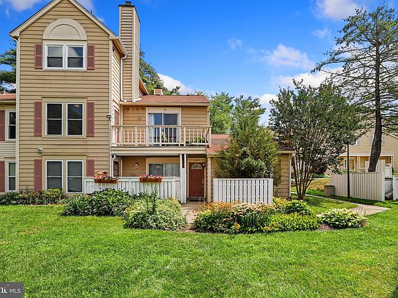 2nd image of 19935 Appledowre Cir #116