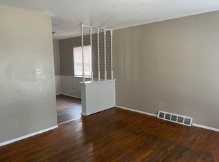 640 Kingston Rd, Lexington, KY 40505