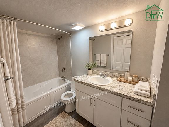 5th image of 6108 Abrams Rd APT 222