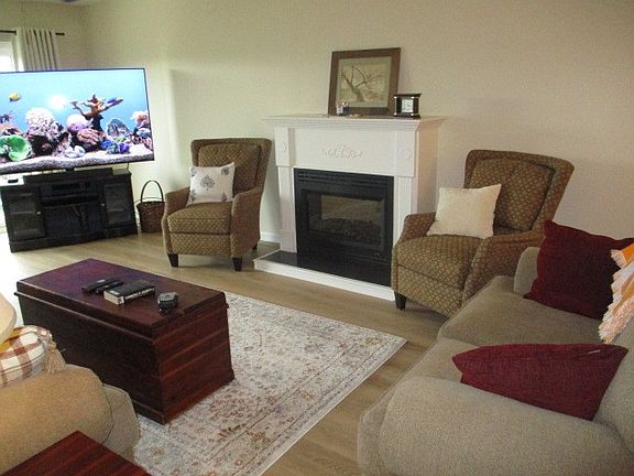 3rd image of 200 Sanders Ferry Rd APT 2301