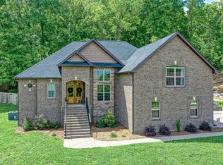 142 Angels Cove Ln, Lebanon, TN 37087