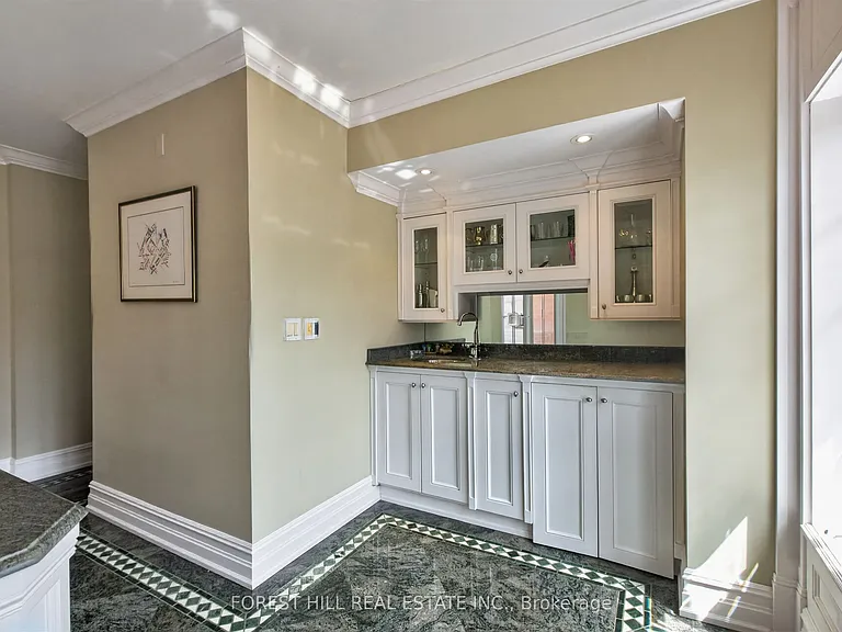 74 Lynwood Ave #2 — Photo 15