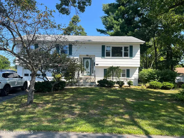 48 Grounds Place, Albany, NY 12205