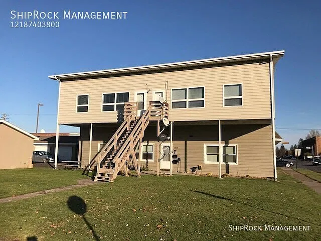 2 bed, $1,075 — Photo 1