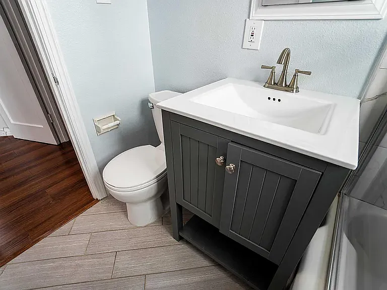 1458 Hopkins St #4 — Photo 8